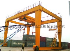 起重機出現銹蝕的該怎么處理？